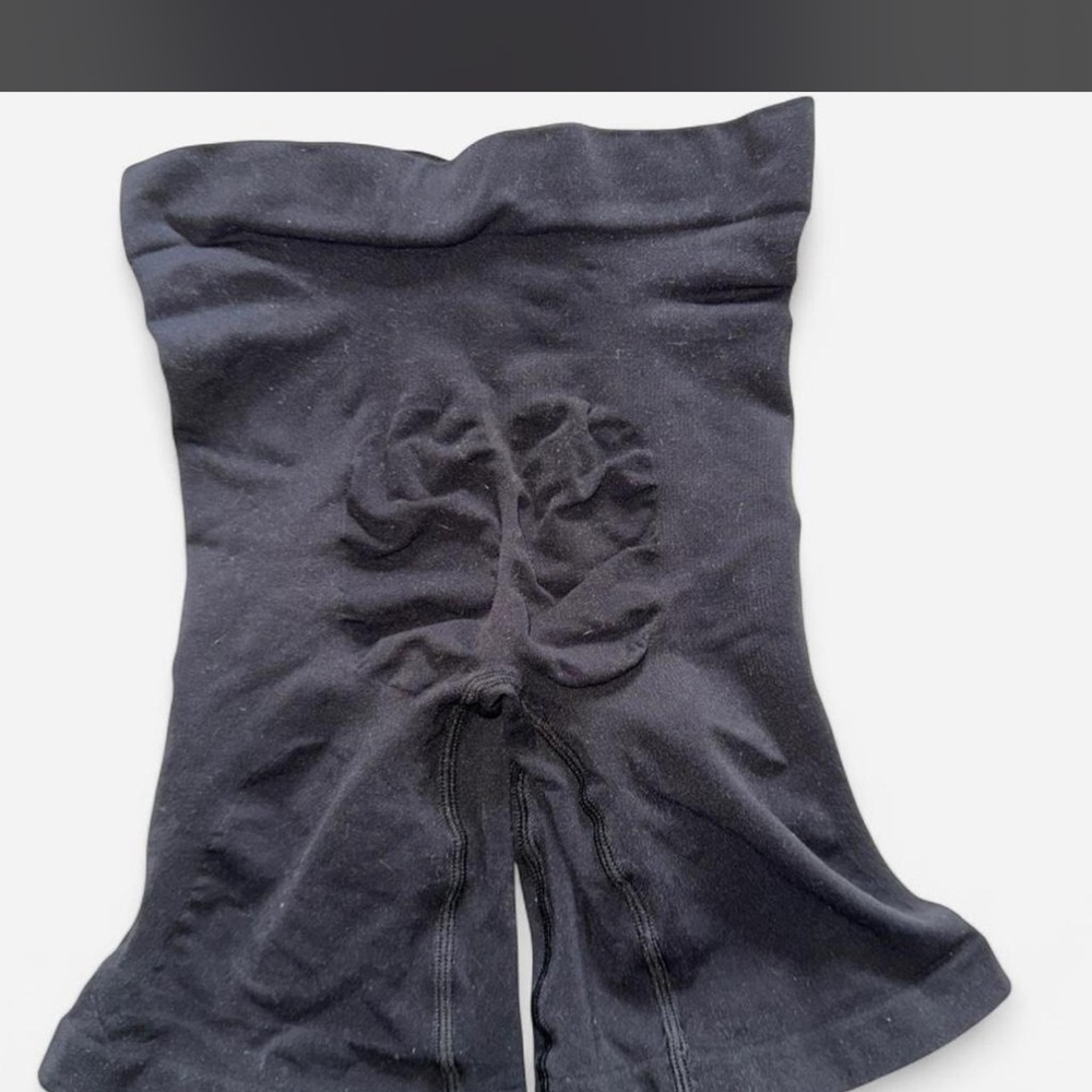 SKIMS Shapewesr shorts